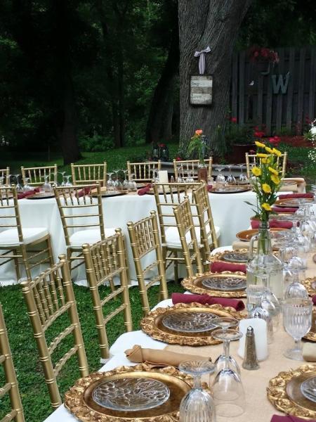 Terri's Catering caters at The Glen Willis House and other venues too! We can cater indoor and outdoor events, let us coordinate everything for you. 